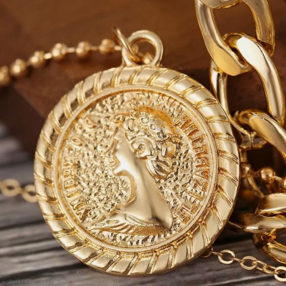 Multi-layer Thick Chain Portrait Coin Necklace - Picture 9 of 12